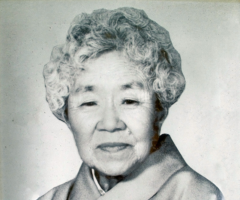 富田八重子園長