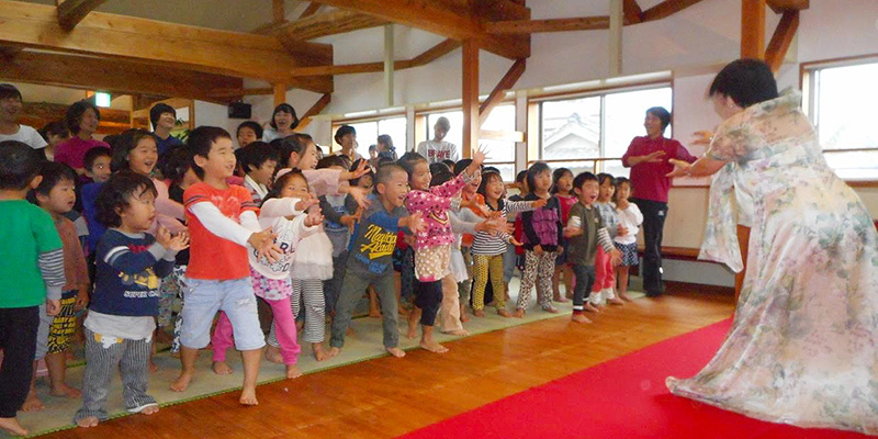 2Fゆうぎ室での多彩なアトラクション