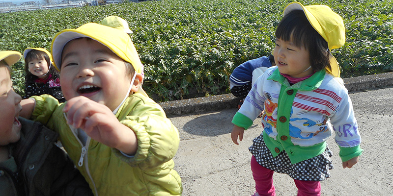 お散歩が楽しくて楽しくて